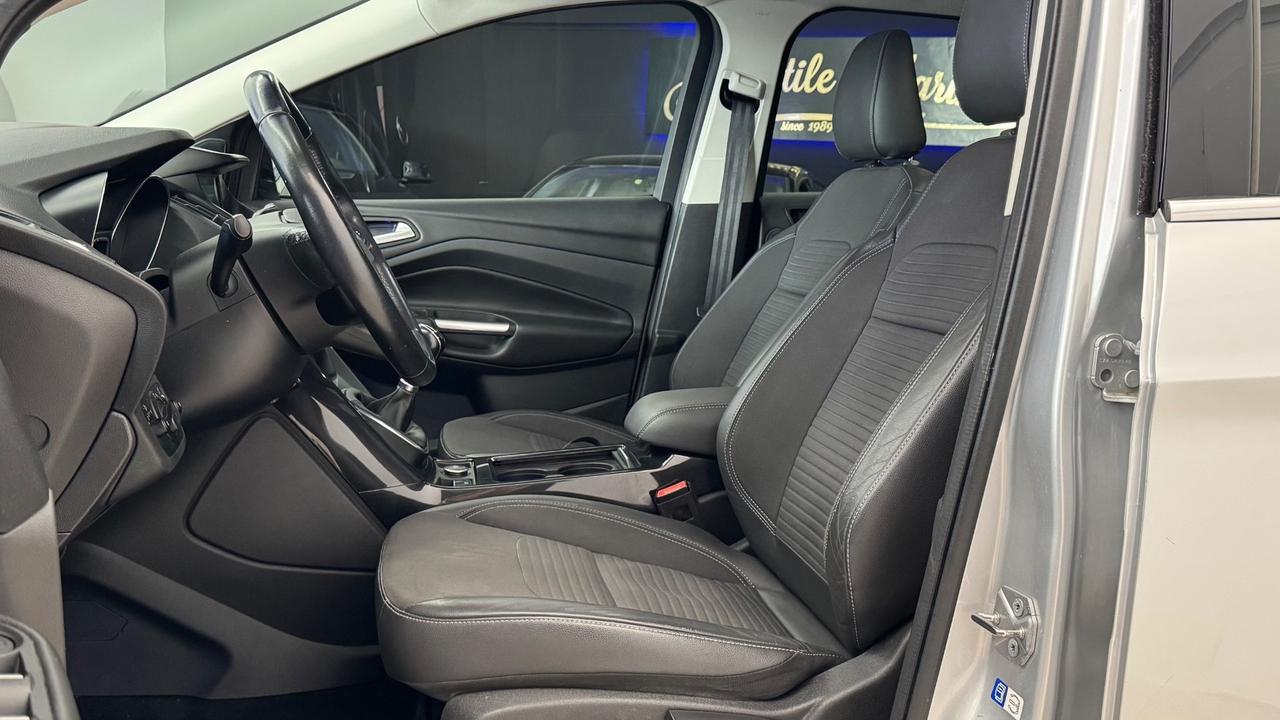 Ford Kuga 1.5 TDCI 120 CV S&S 2WD Titanium-2018