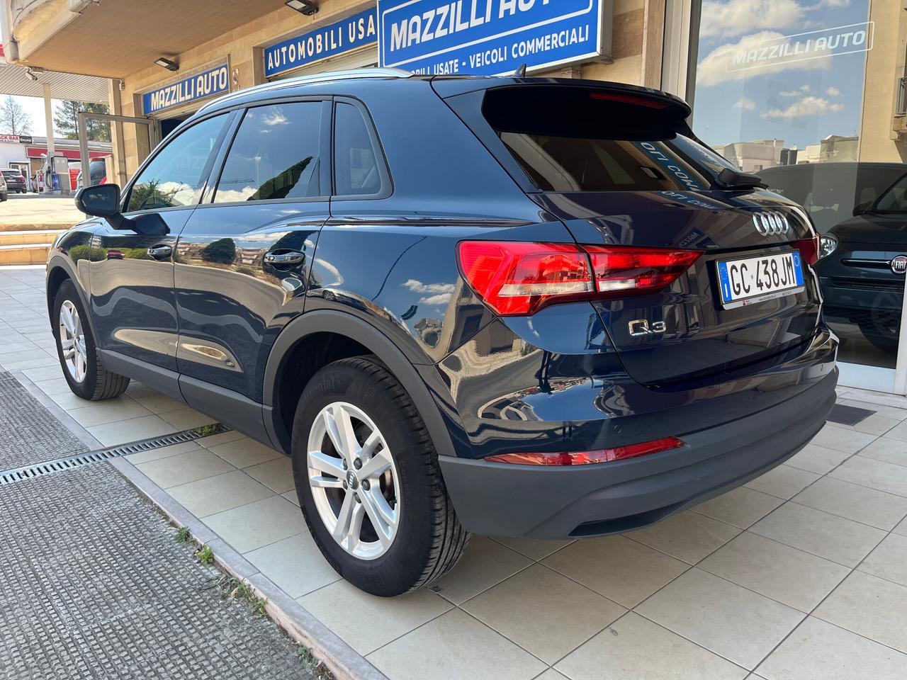Audi Q3 35 TDI S tronic Business