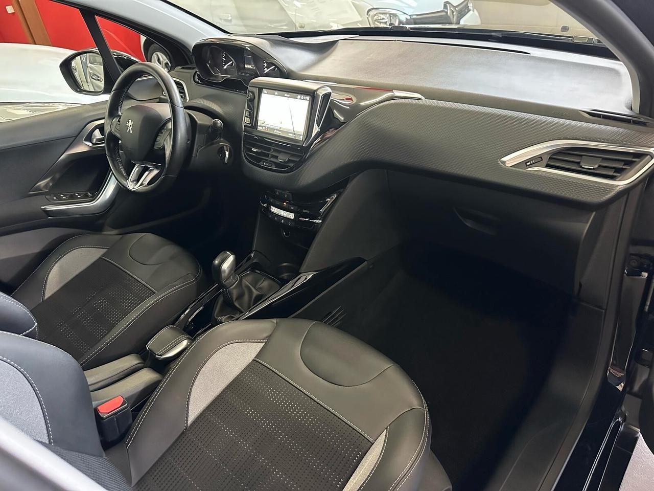 Peugeot 2008 BlueHDi 100 Allure