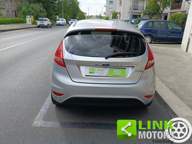 FORD Fiesta 1.4 aut. 5 porte Titanium