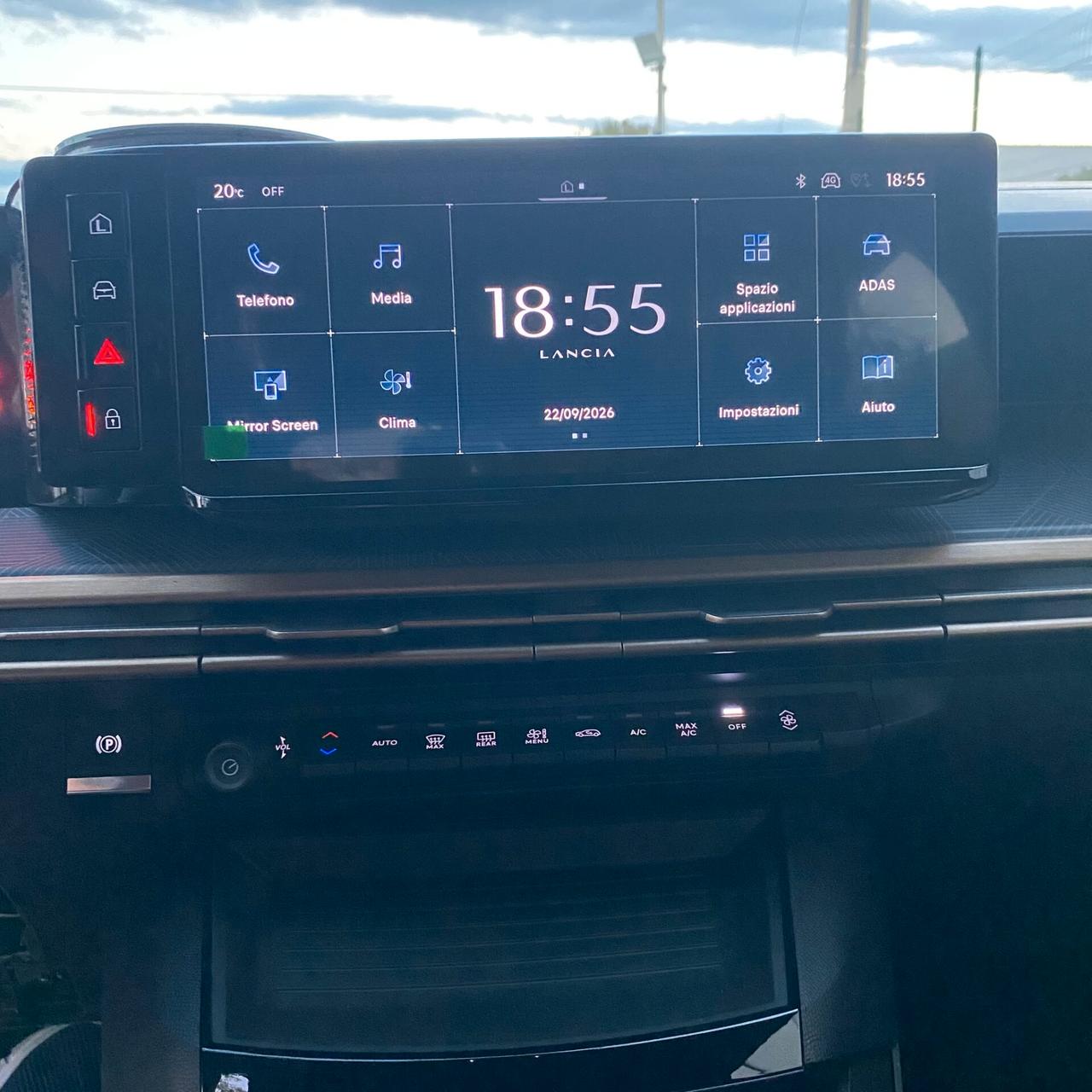 Lancia Ypsilon TURBO 100 LX