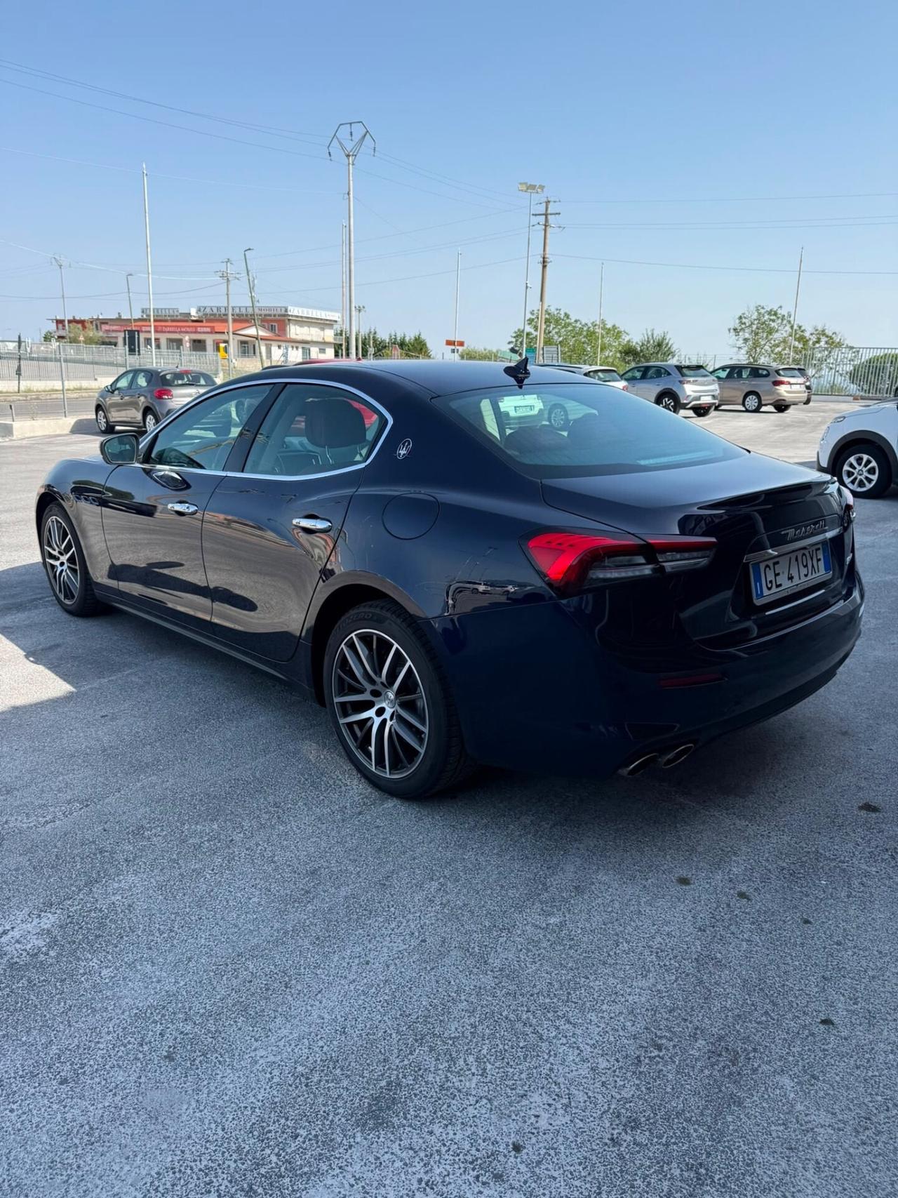 Maserati Ghibli 330 CV MHEV Executive