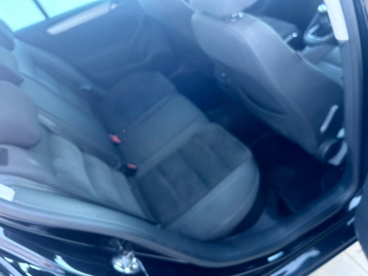 Volkswagen Golf 2.0 TDI 110CV DPF 5p. Highline