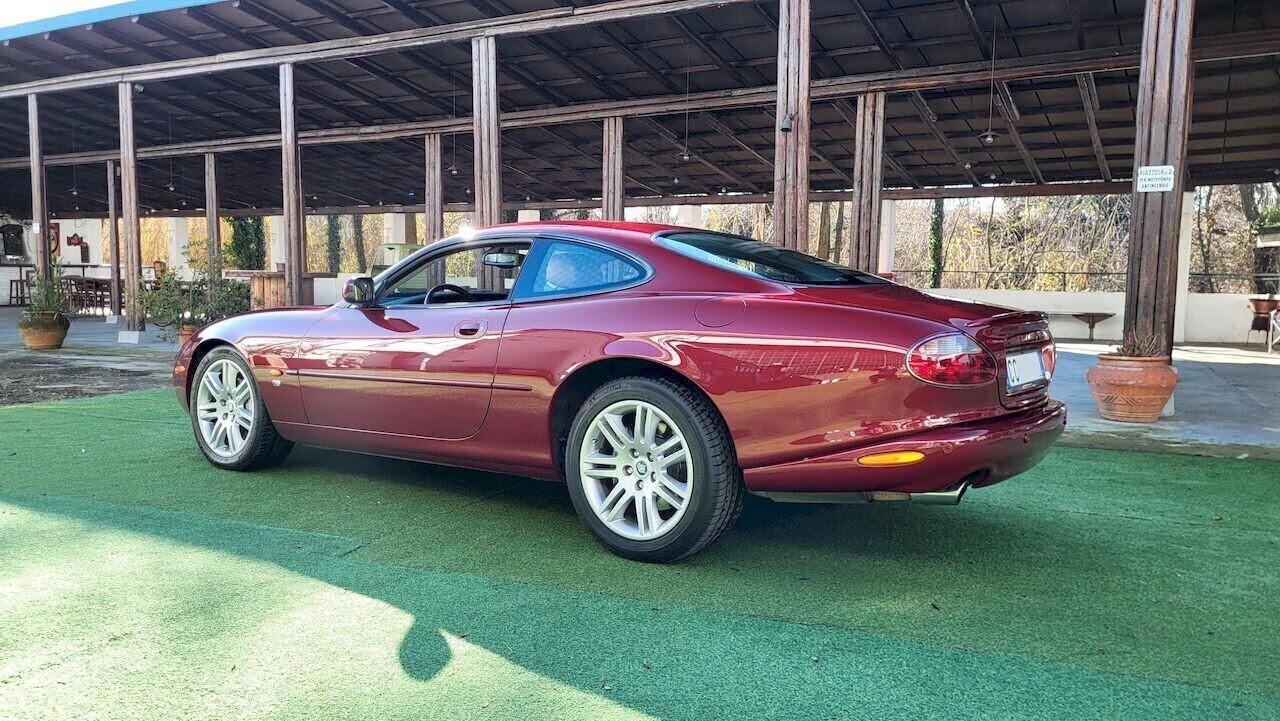 Jaguar XK XKR 4.2 Coupé - ASI ORO