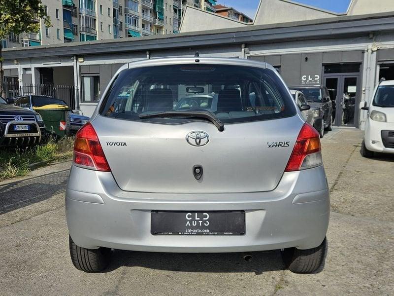Toyota Yaris Yaris 5p 1.3 dual