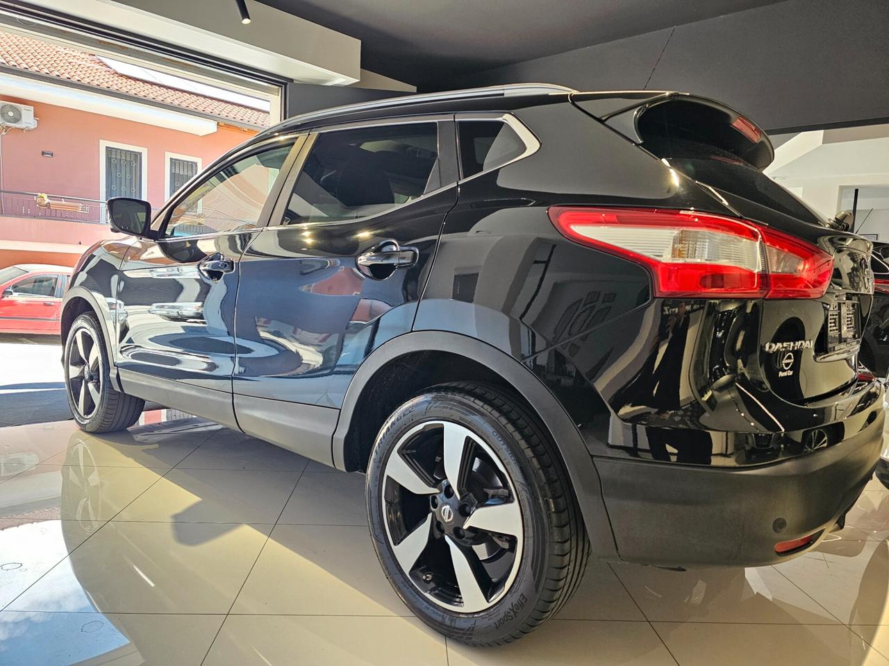 Nissan Qashqai 1.5 dCi N-Connecta
