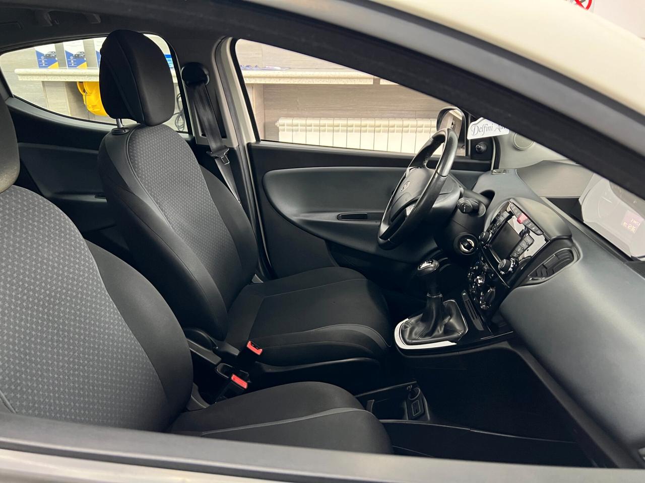 Lancia Ypsilon 1.3 MJT 16V 95 CV 5 porte S&S Platinum
