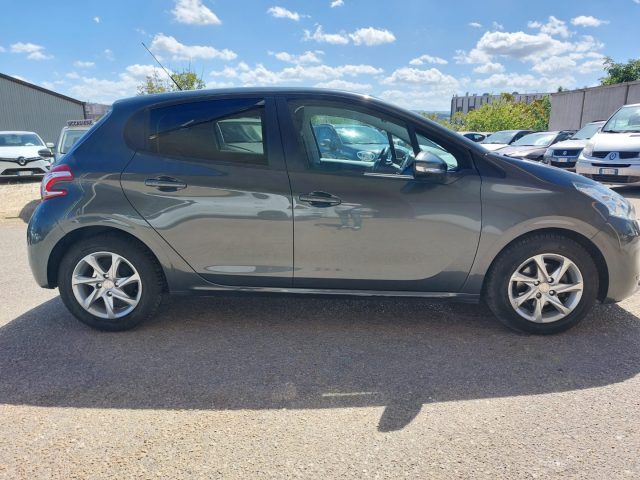 PEUGEOT 208 1.4 8V HDi 68CV 5p.