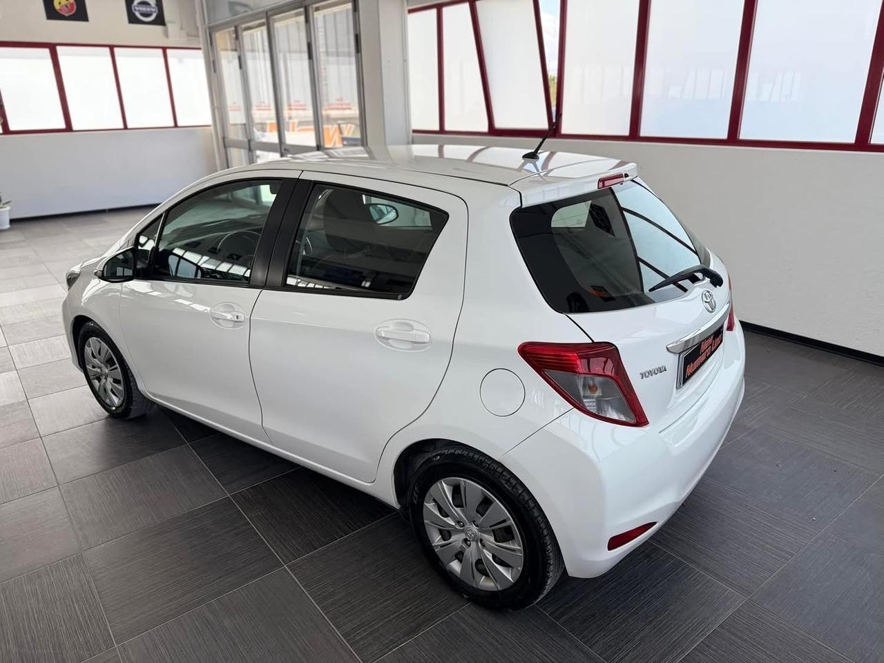 Toyota Yaris 1.4 D-4D 5porte Longe 90cv 2014