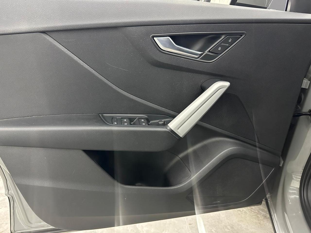 Audi Q2 30 TDI S tronic Business