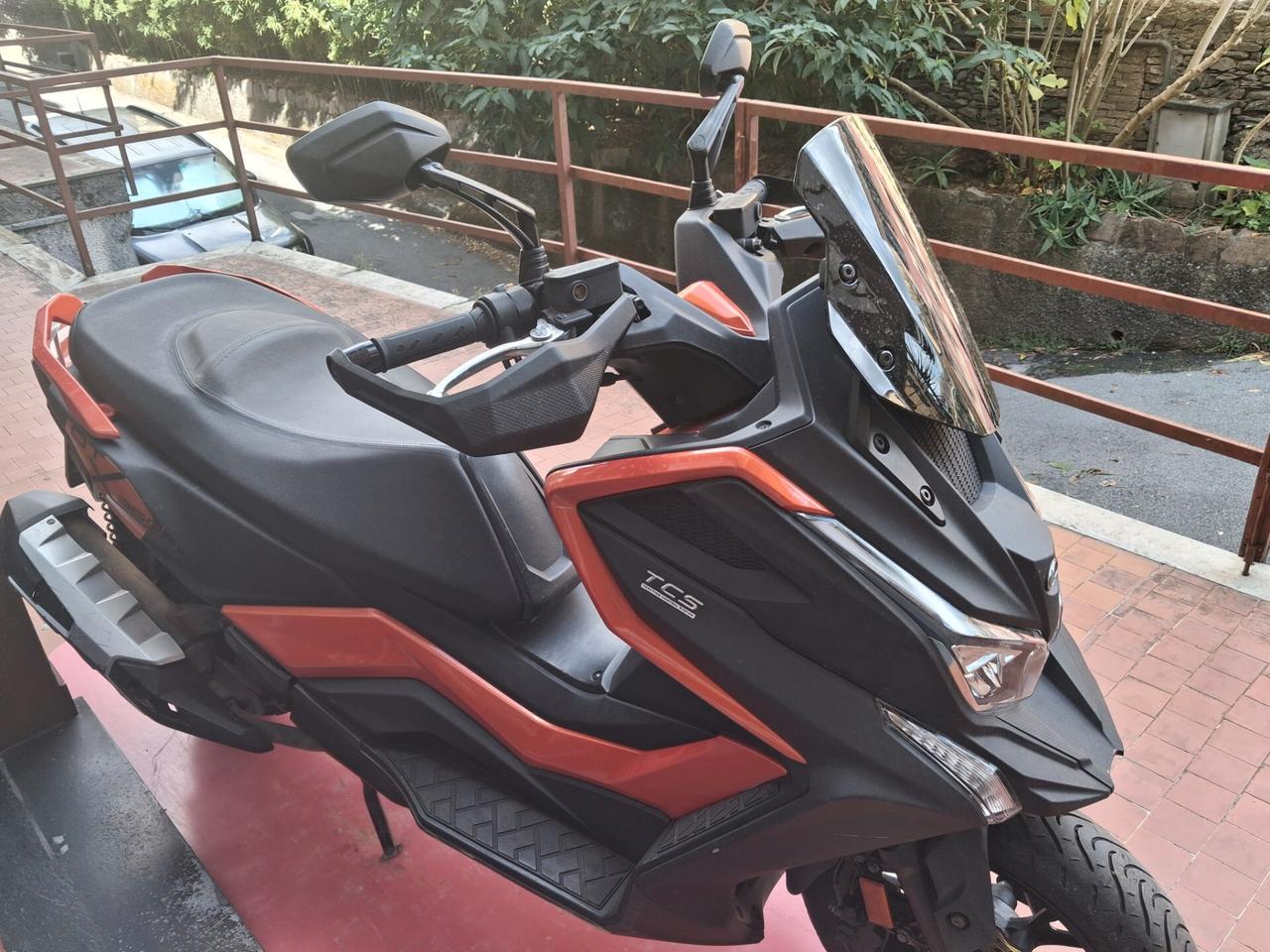 Kymco DTX 360 350i ABS + TCS