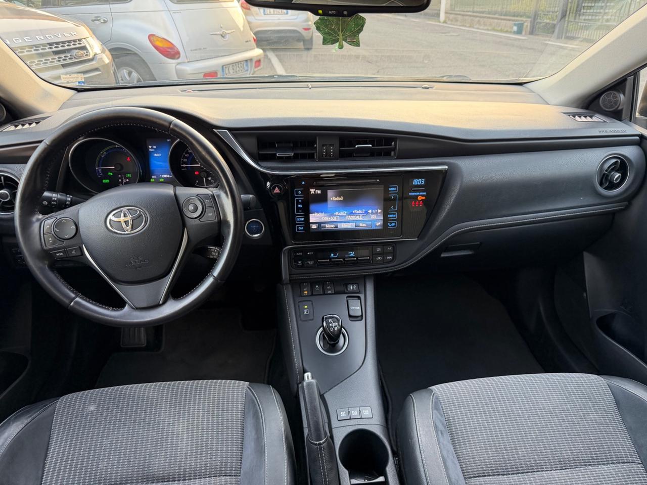 Toyota Auris Touring Sports 1.8 Hybrid Active