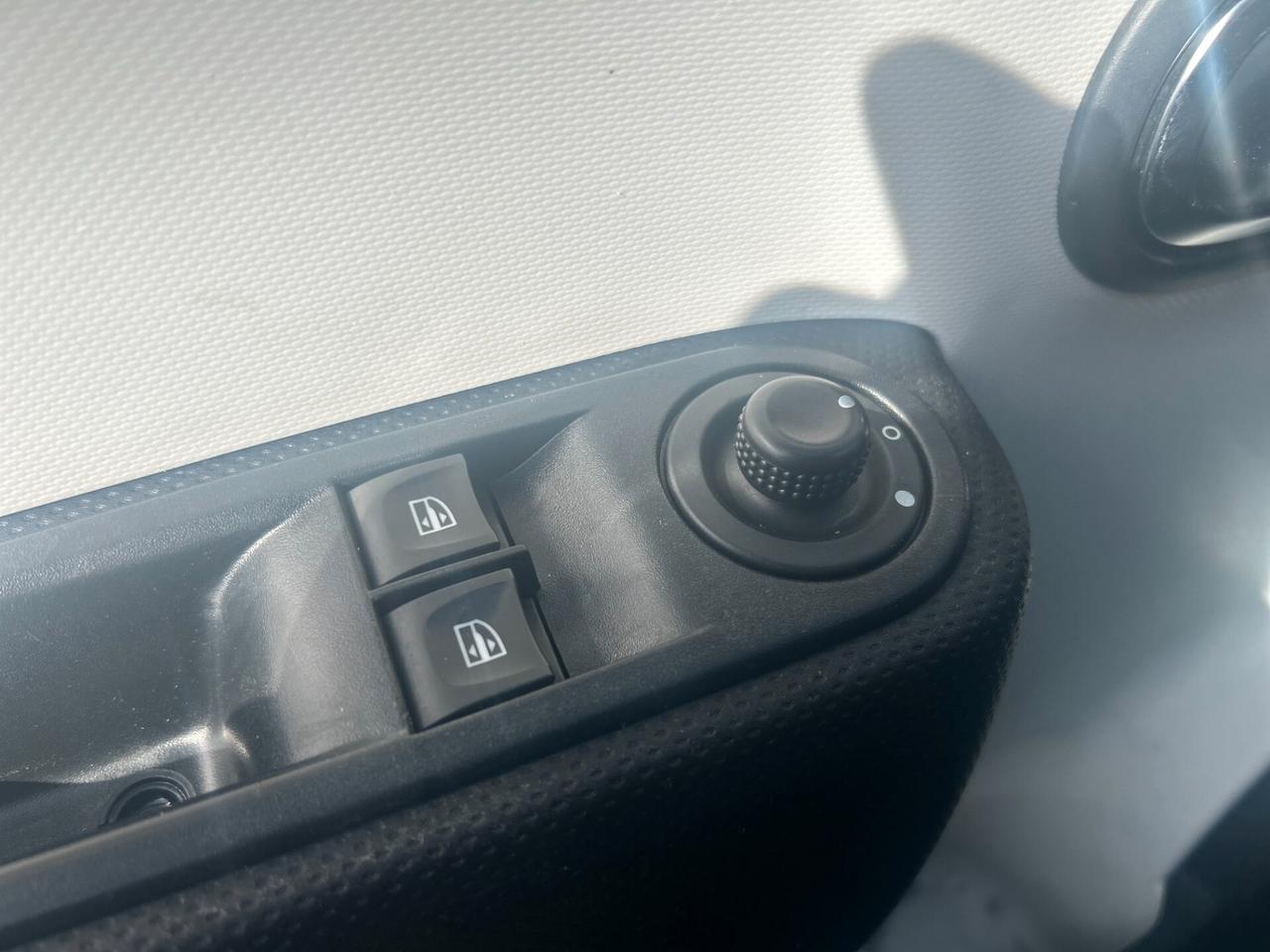 Renault Twingo SCe EDC Lovely