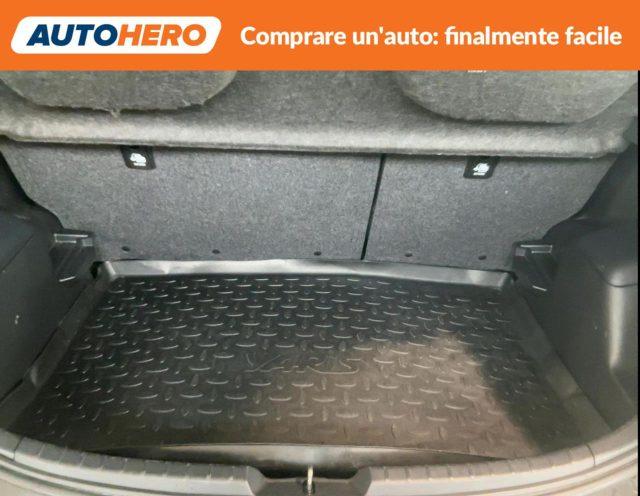 TOYOTA Yaris 1.0 72 CV 5 porte Active