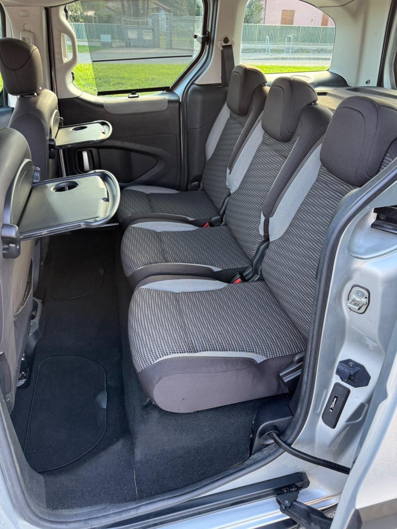 Peugeot Partner Tepee 1.6 HDi 109 CV*Cerchi*Clima