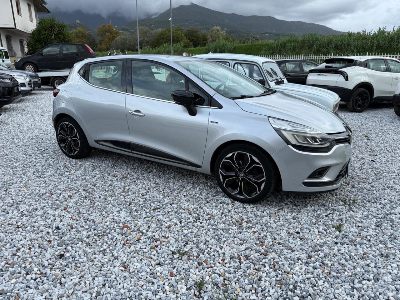 Renault Clio dCi 8V 90 CV 5 porte Duel2 EURO 6
