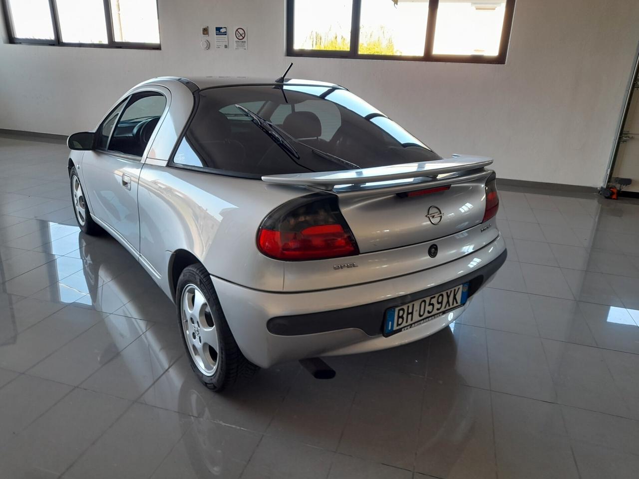 Opel Tigra 1.4i 16V cat