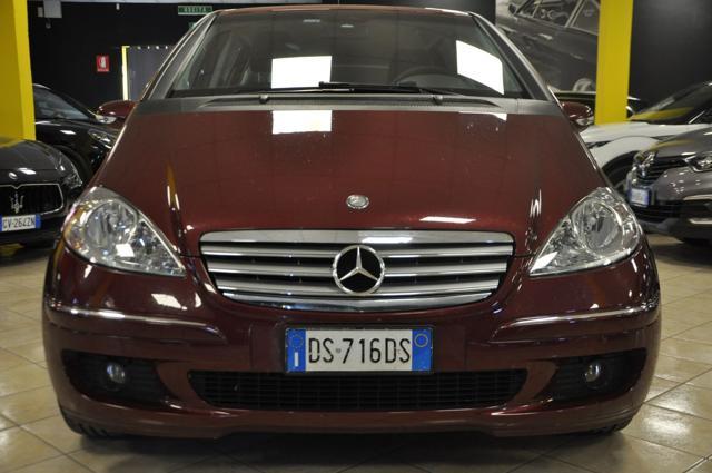 MERCEDES-BENZ A 150 BlueEFFICIENCY Elegance OK GUIDA NEO PATENATI