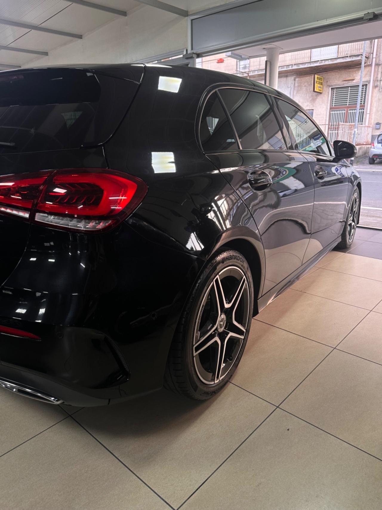 Mercedes-benz A 180 A 180 d Automatic Premium