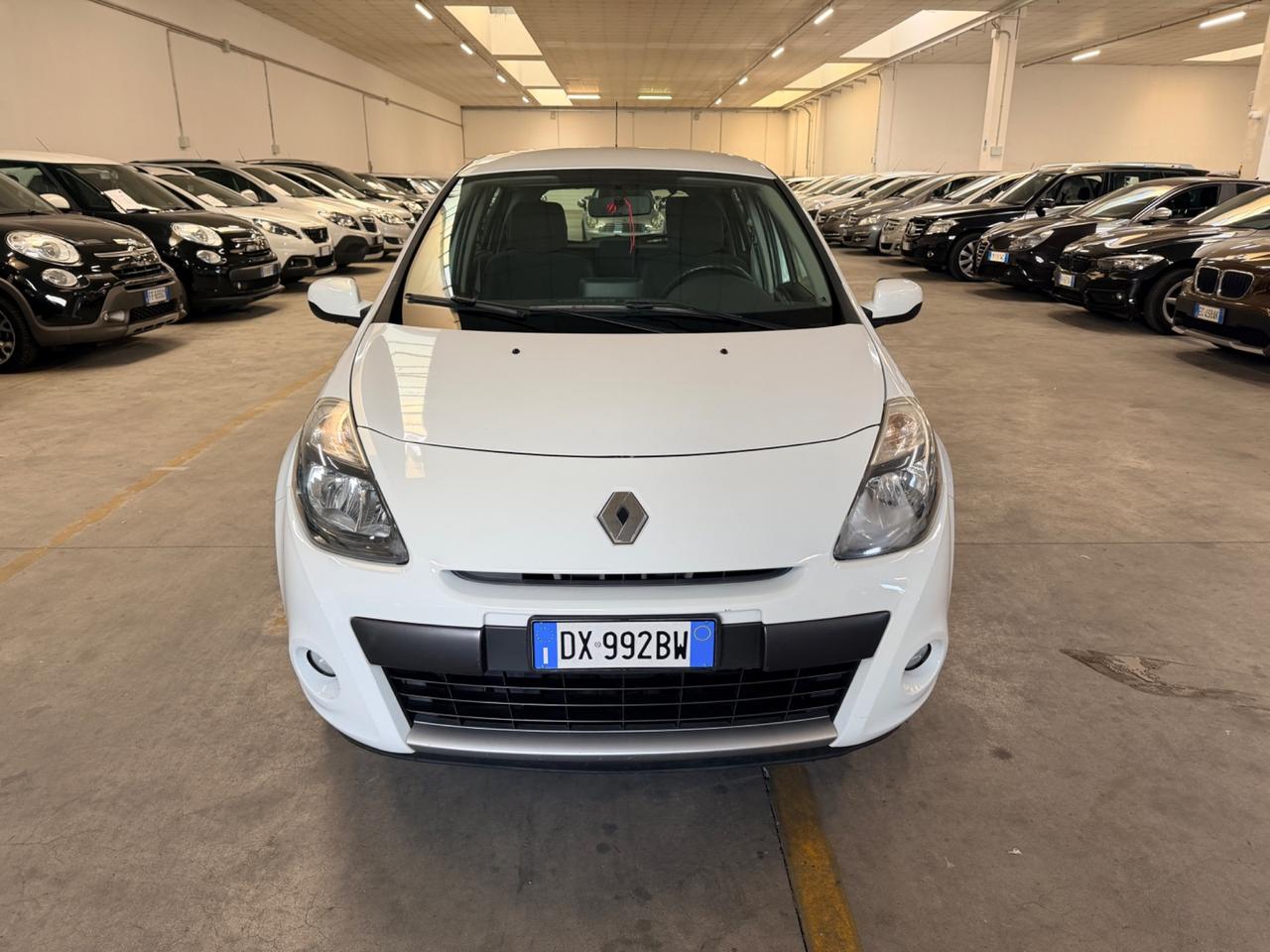 Renault Clio 1.2 16V 5 porte Dynamique