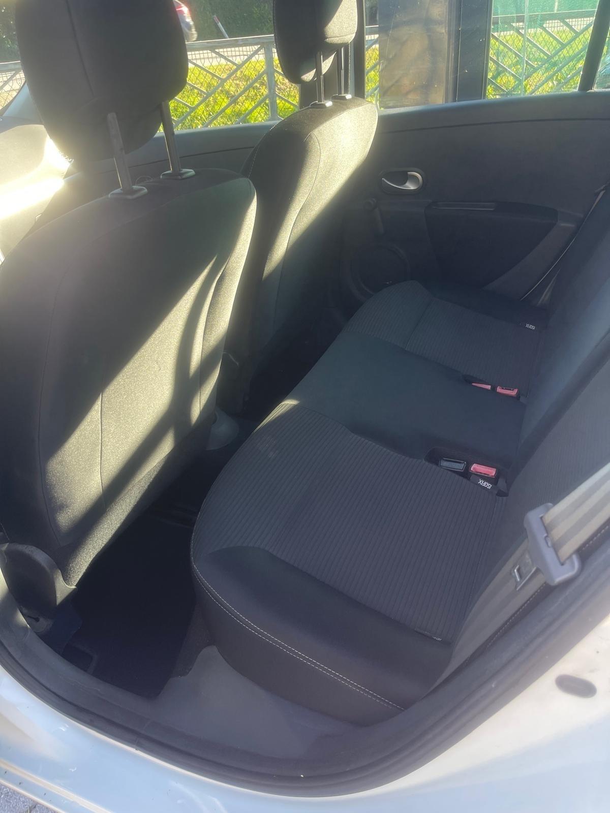 Renault Clio 1.2 16V 5 porte GPL Dynamique