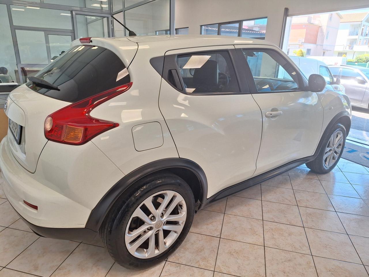 Nissan Juke 1.6 DIG-T 190 MCVT 4WD Tekna