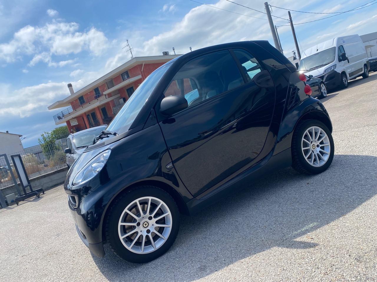 Smart ForTwo 800 40 kW coupé passion cdi