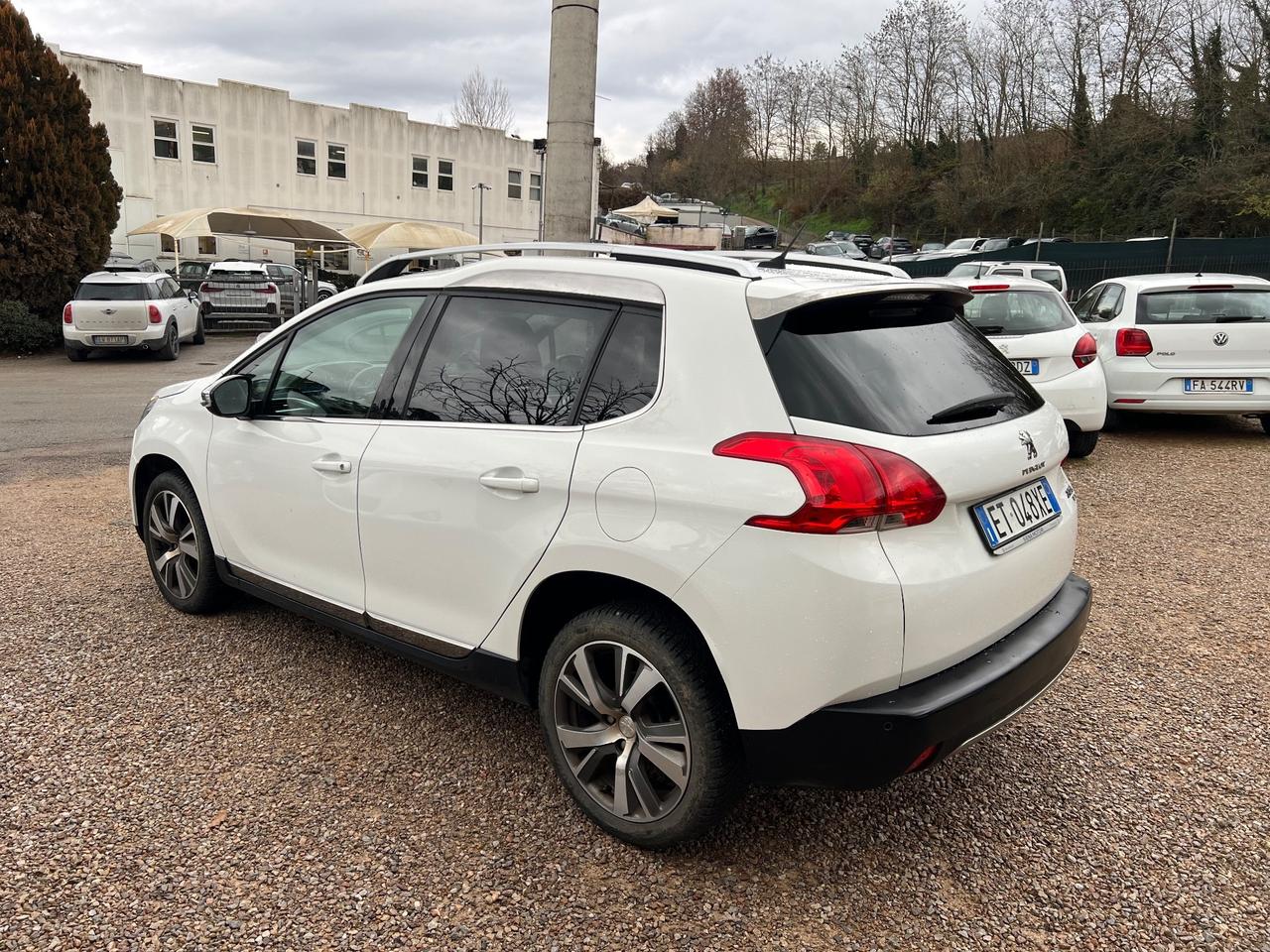 Peugeot 2008 1.6 e-HDi 115 CV Stop&Start Allure