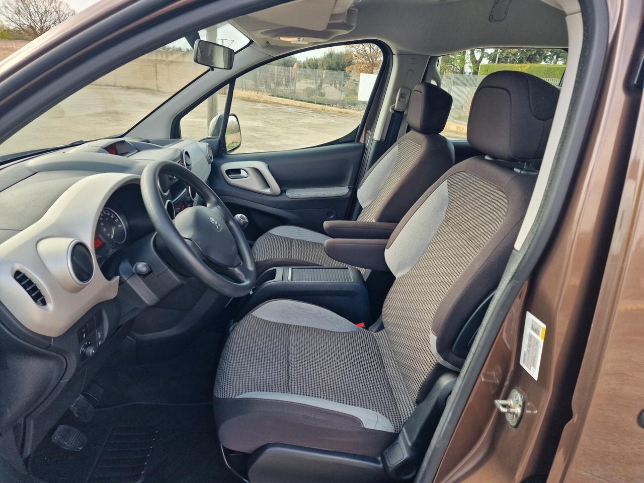 Peugeot Partner Tepee 1.6 HDi 92CV Outdoor