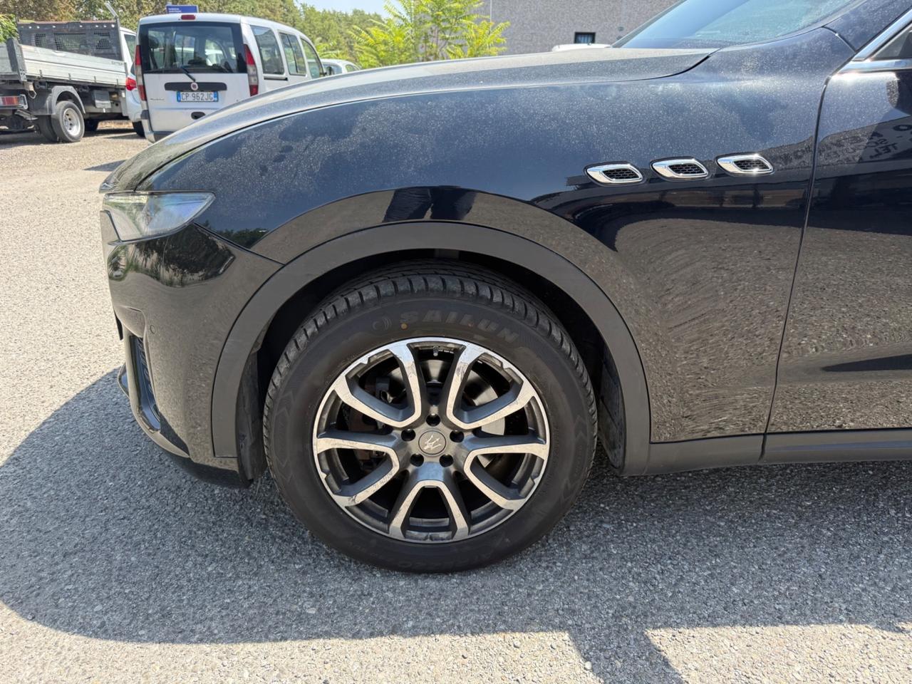 Maserati Levante V6 Diesel 275 CV AWD