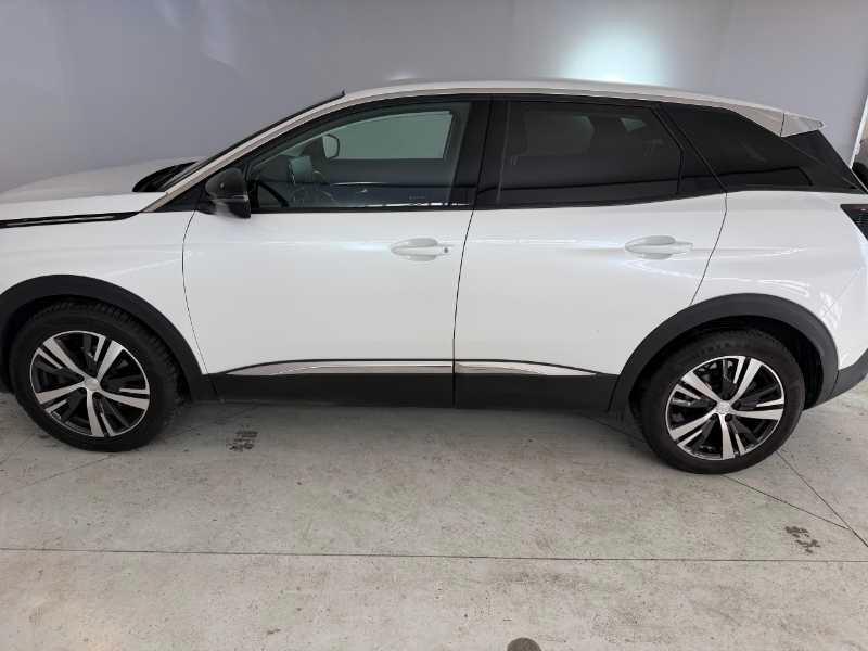 PEUGEOT 3008 II 2021 - 3008 1.5 bluehdi Allure s&s 130cv eat8