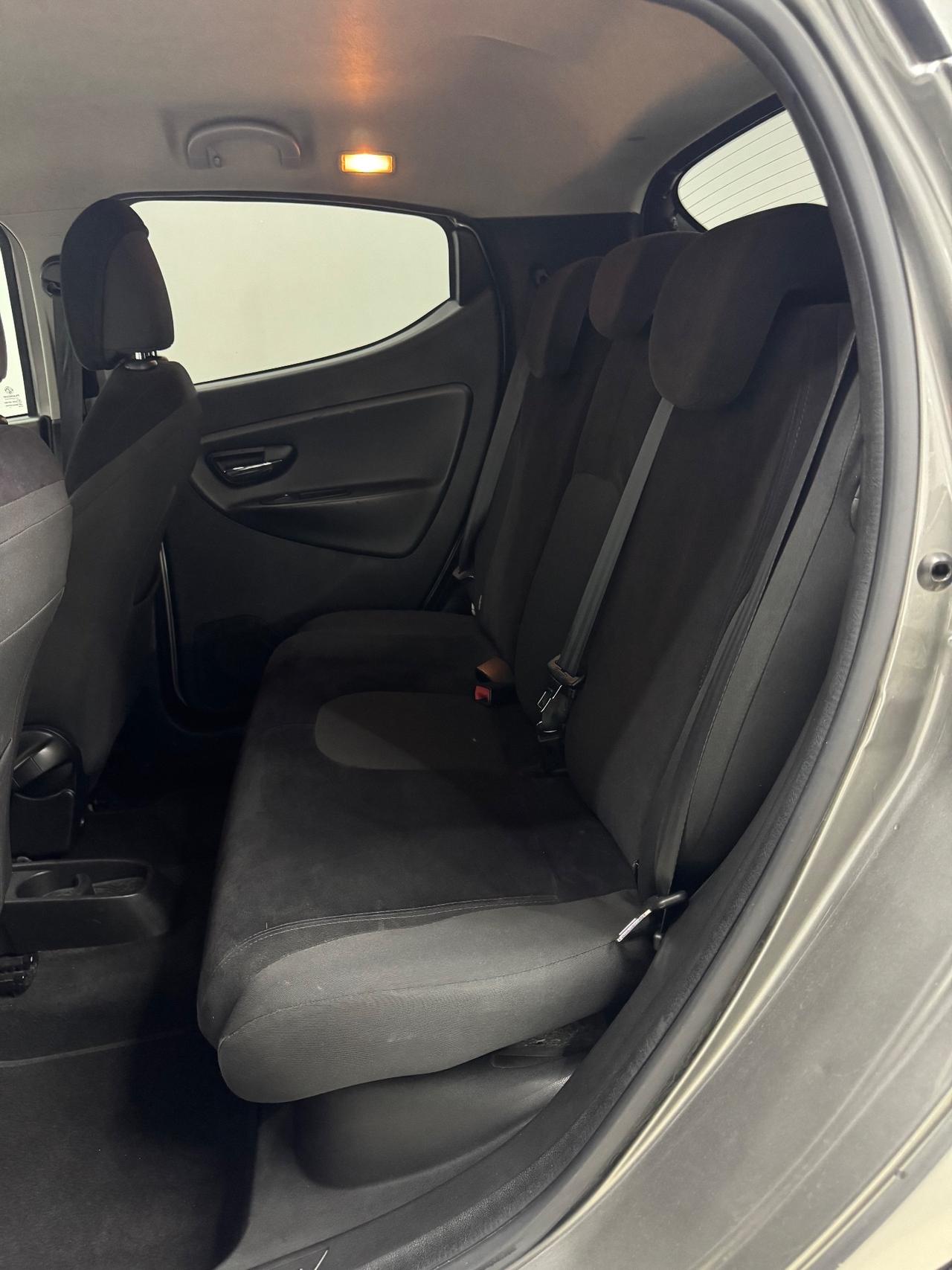 Lancia Ypsilon 1.3 MJT 16V 95 CV MOTORE NUOVO