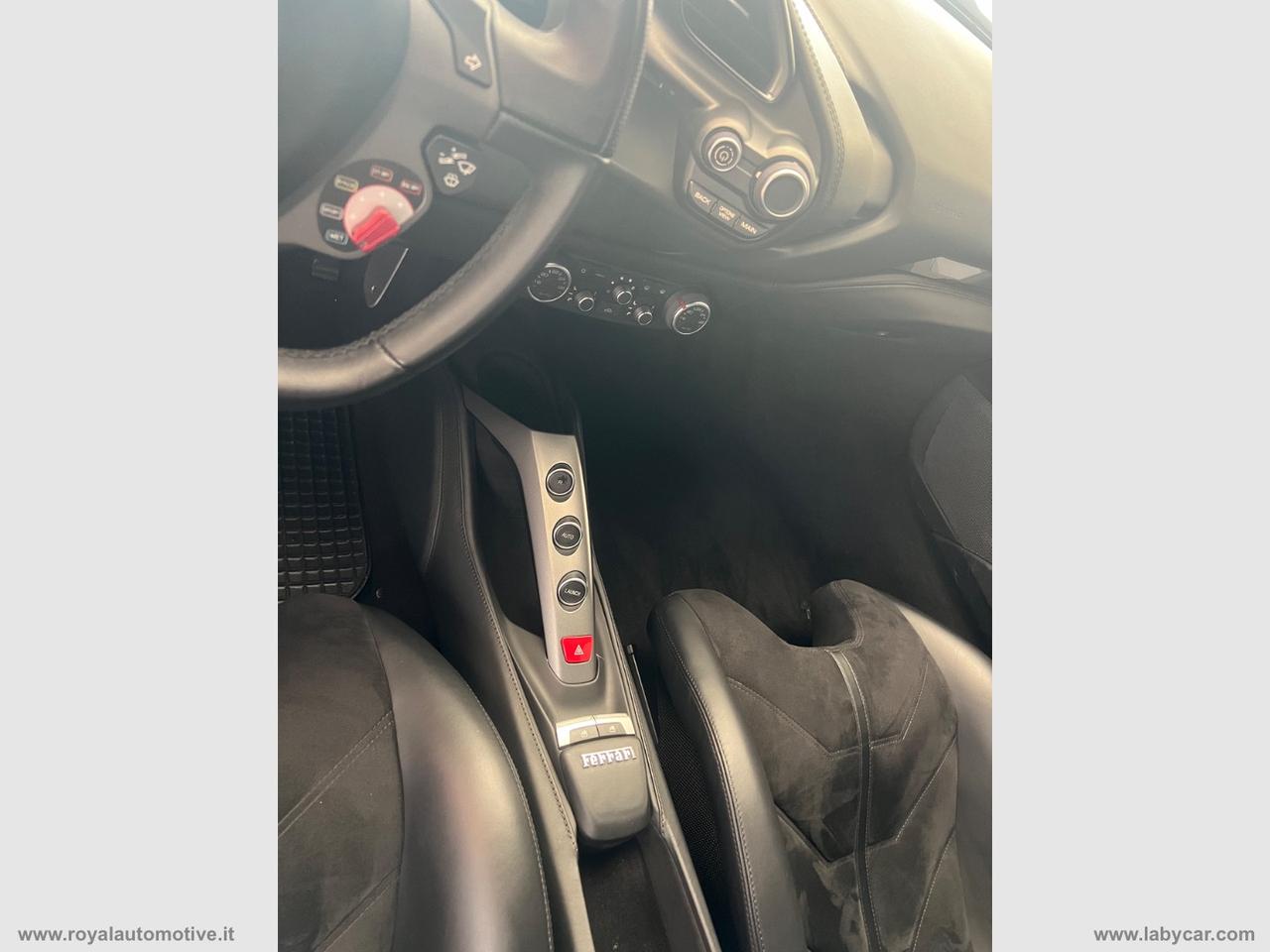 FERRARI 488 GTB coupè 3.9 V8 biturbo, 670 CV IVA ESPOSTA