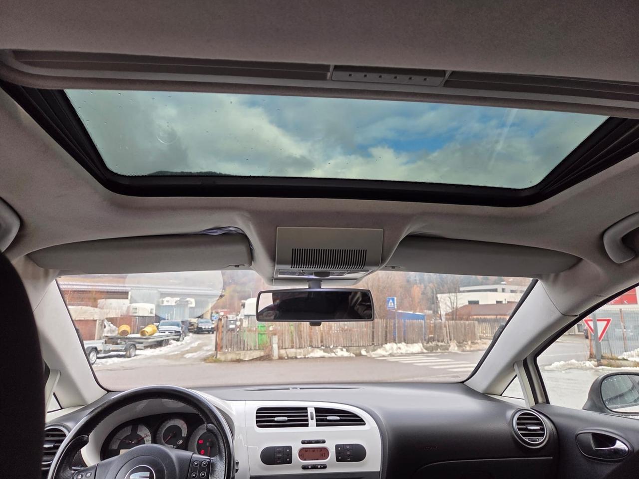 Seat Leon 2.0 TDI DPF F R