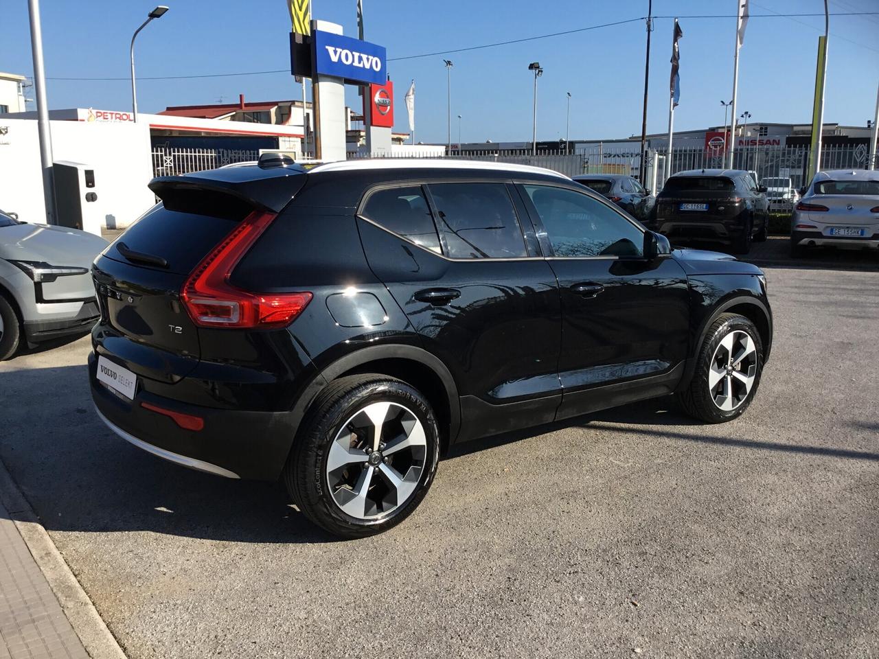 Volvo XC40 T2 Core CAMBIO AUTOMATICO