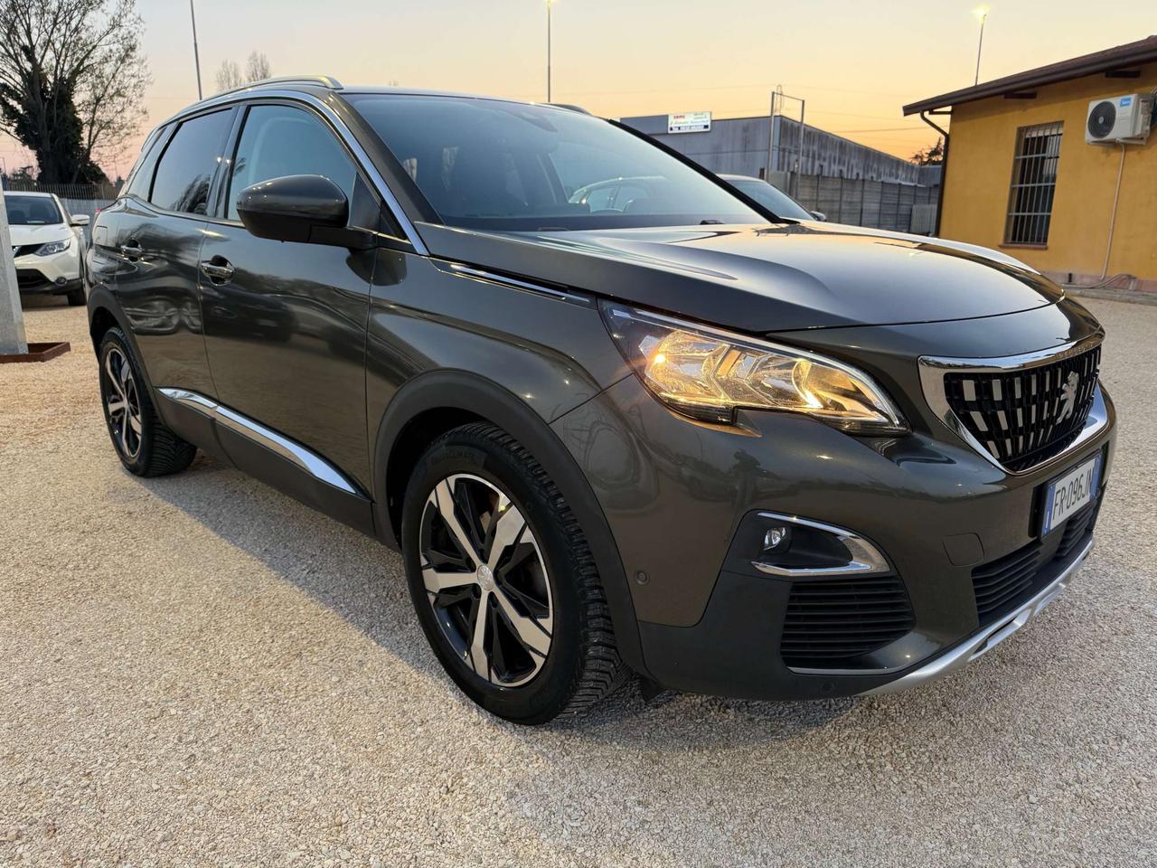 Peugeot 3008 3008 Turbo 130cv S&S EAT8 Allure CINGHIA FATTA