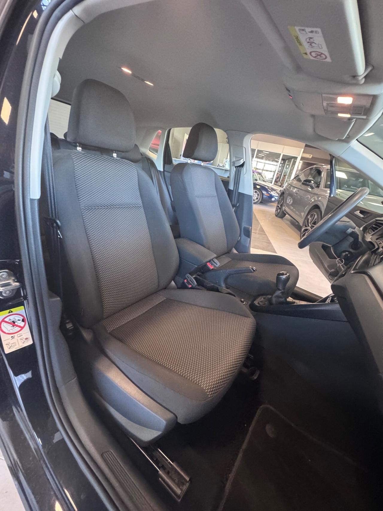 VOLKSWAGEN POLO 1.0 BENZINA COMFORTLINE 5 PORTE