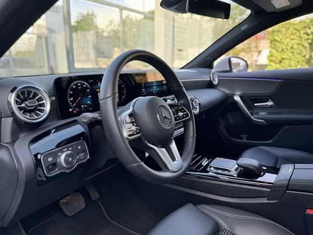 Mercedes-Benz A 180 A 180 Automatic Sport