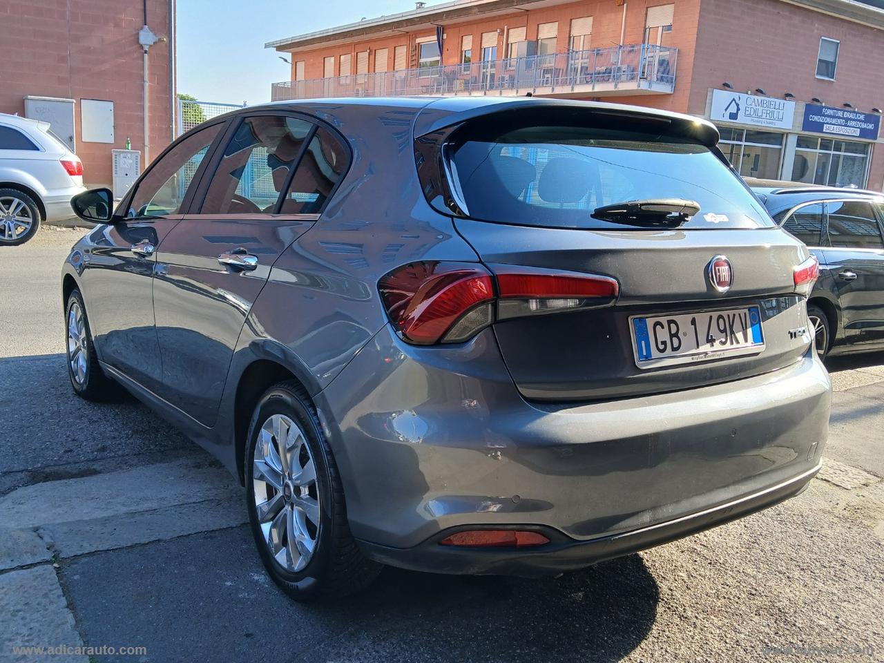 FIAT Tipo 1.6 Mjt S&S DCT 5p. Lounge