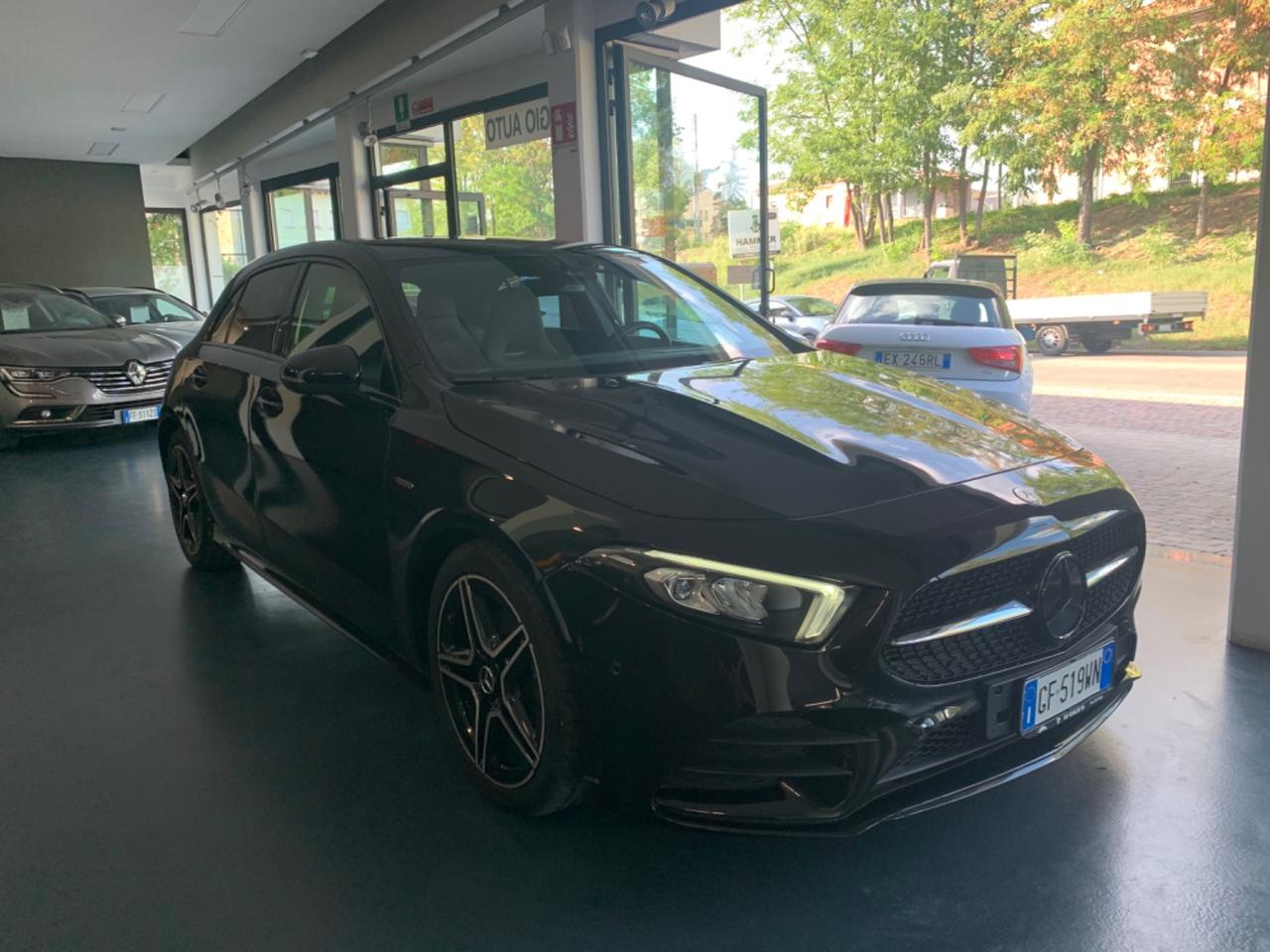 Mercedes-benz A 180 d Automatic Premium AMG