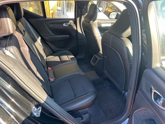 Volvo XC40 D3 AWD R-design