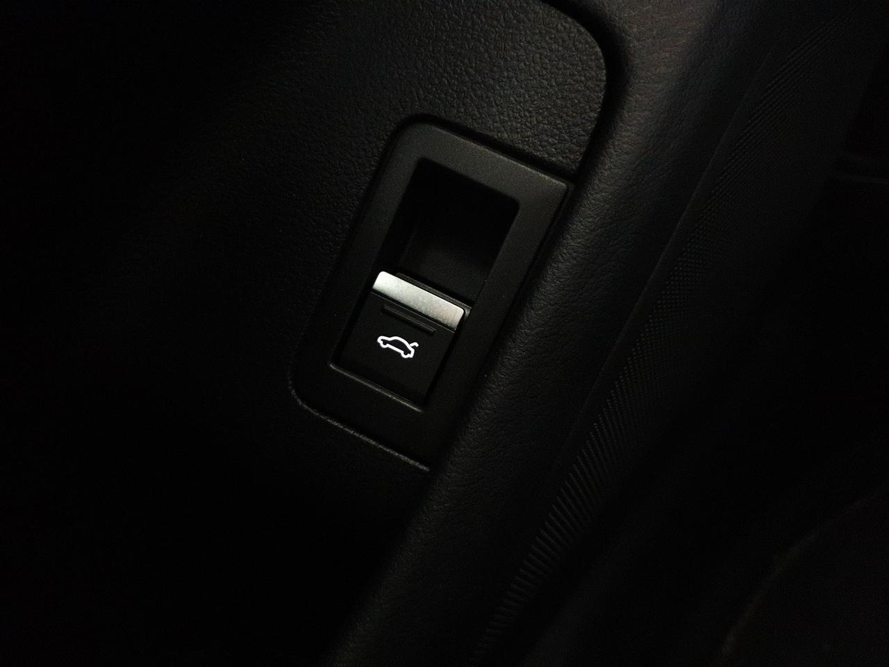 40TDI 204CV quattro S tronic Business Advanced