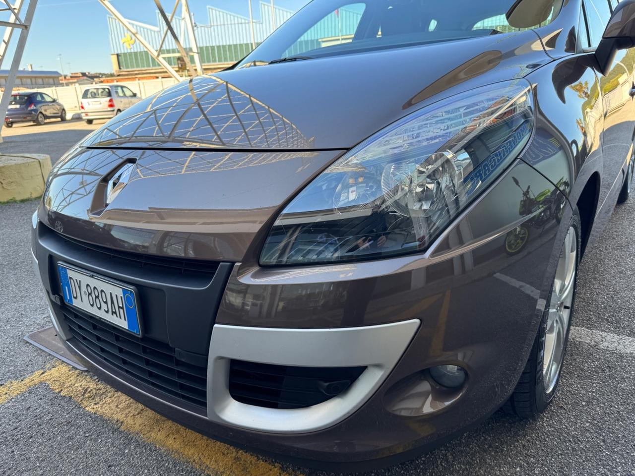 Renault Scenic X-Mod 1.5 dCi 110CV Luxe
