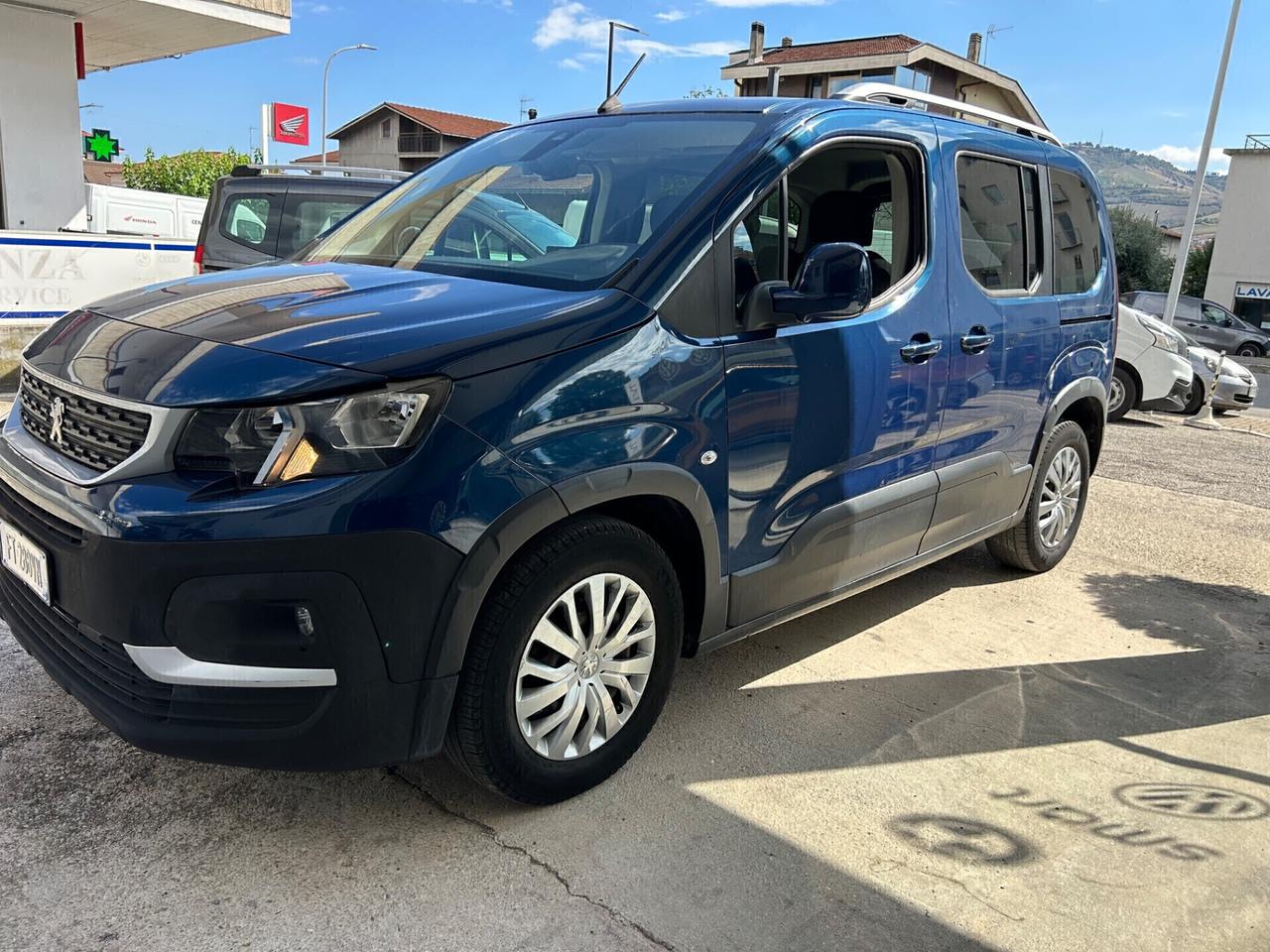 Peugeot Rifter 1.5 HDI GT Line Gancio Di Traino