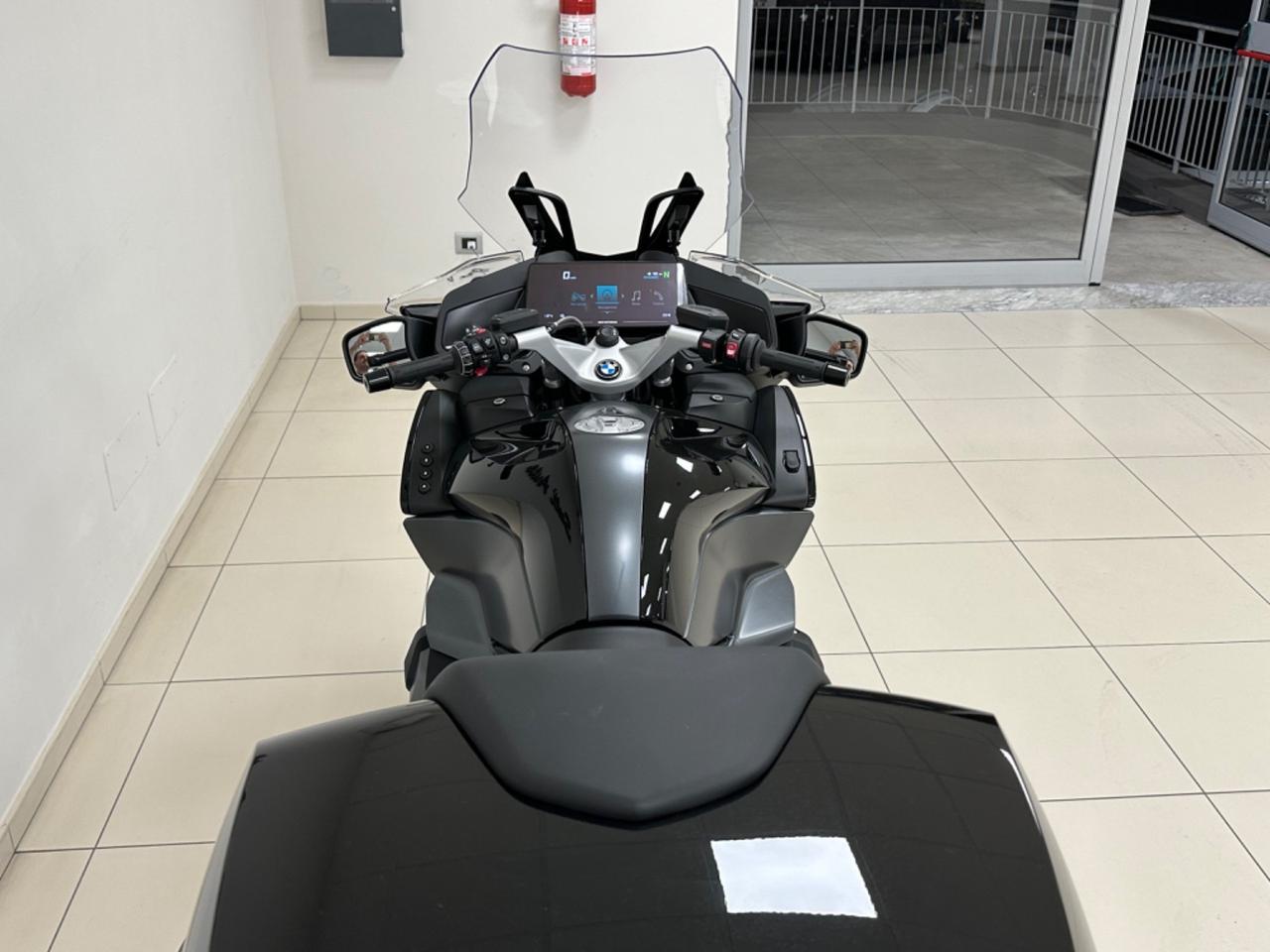 BMW R 1250 RT Triple Black KM 3000 - 2024