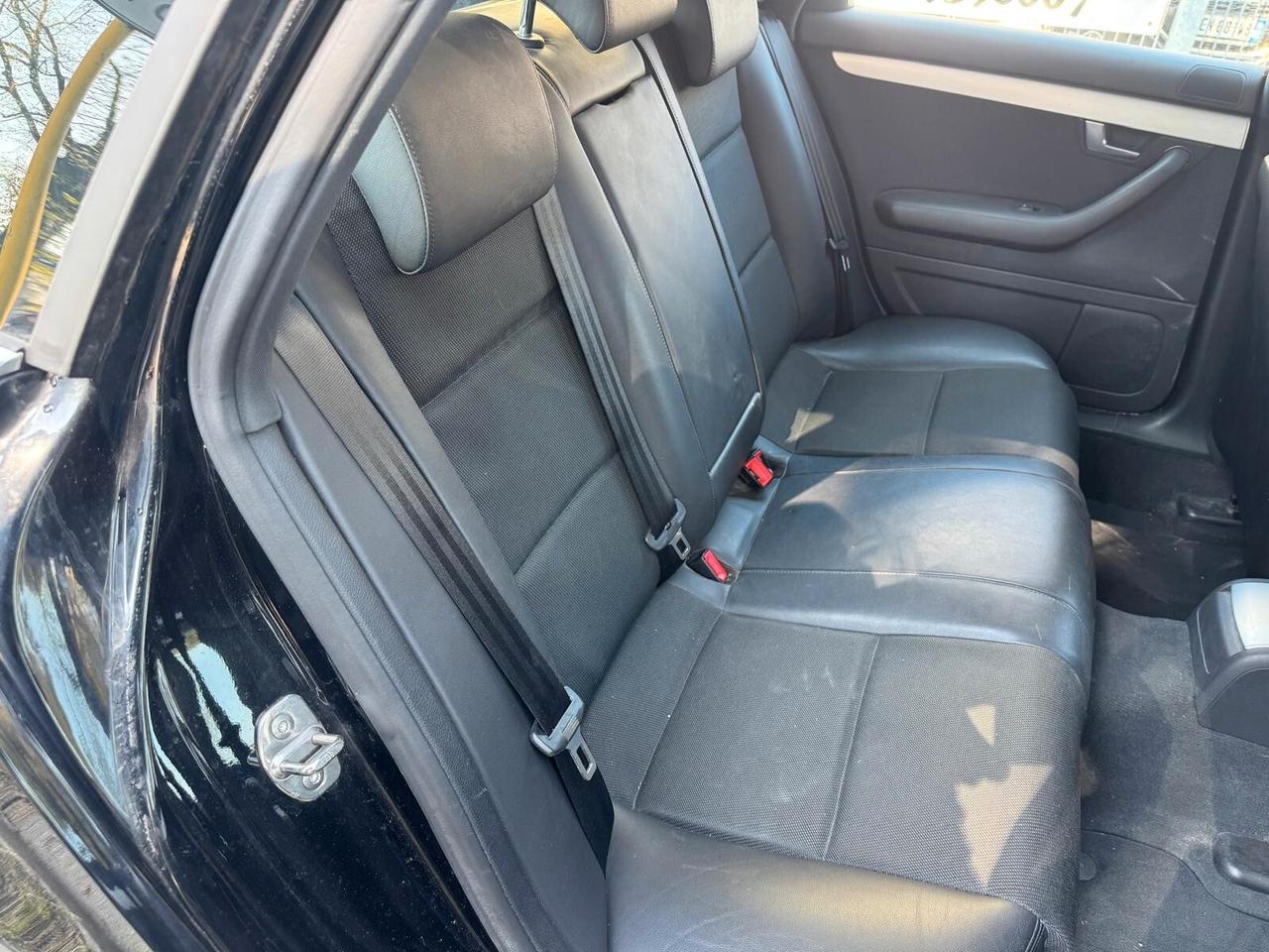 Audi A4 2.0 TDI Avant S-LINE GARANZIA 12 MESI