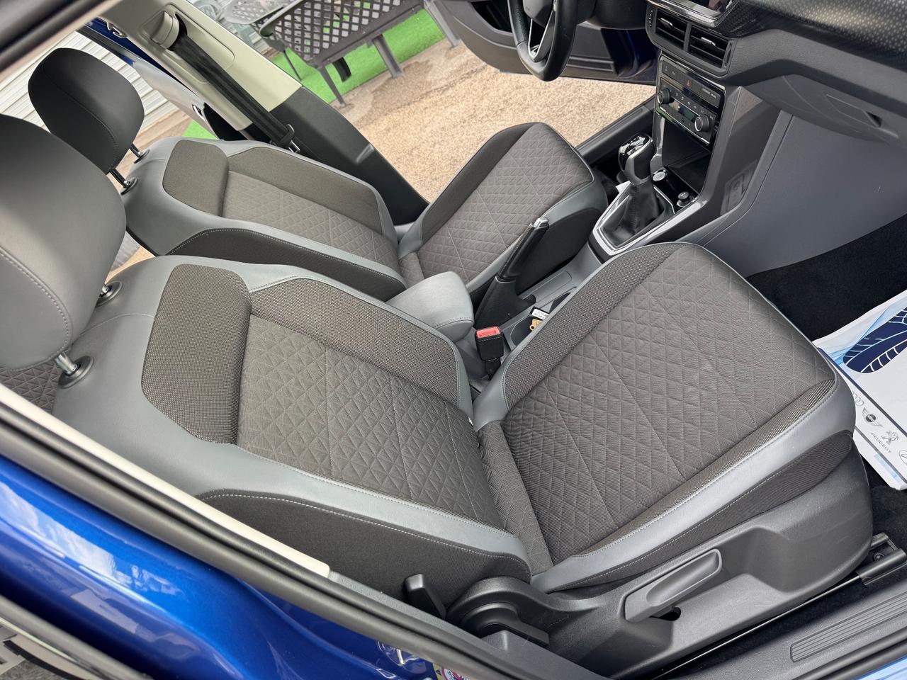 Volkswagen T-Cross 1.0 TSI 110 CV DSG R-Line