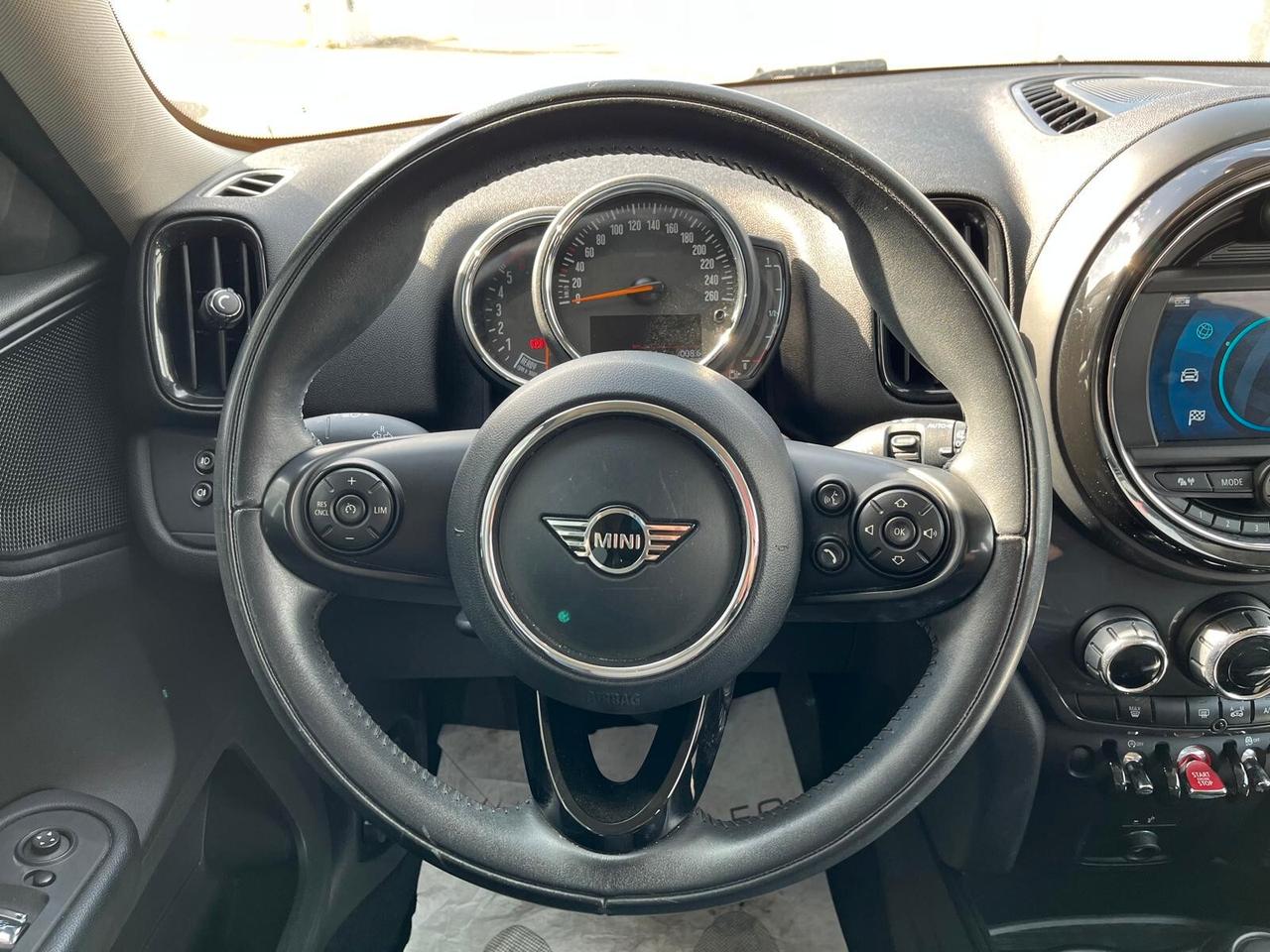 Mini Cooper D Countryman Mini 1.5 One D Business Countryman Automatica