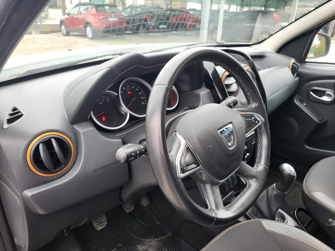 Dacia Duster 1.6 115CV Start&Stop 4x2 GPL Lauréate