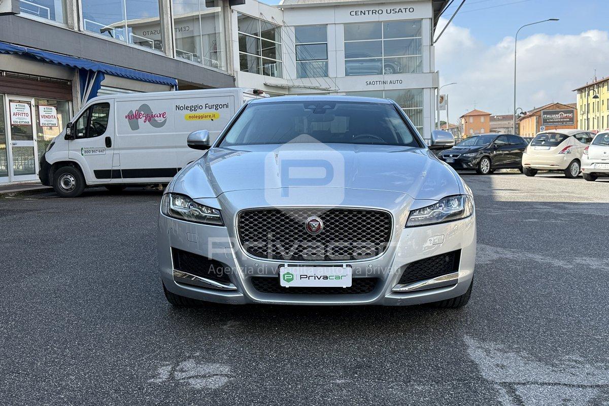 JAGUAR XF 2.0 D 240 CV AWD aut. Prestige